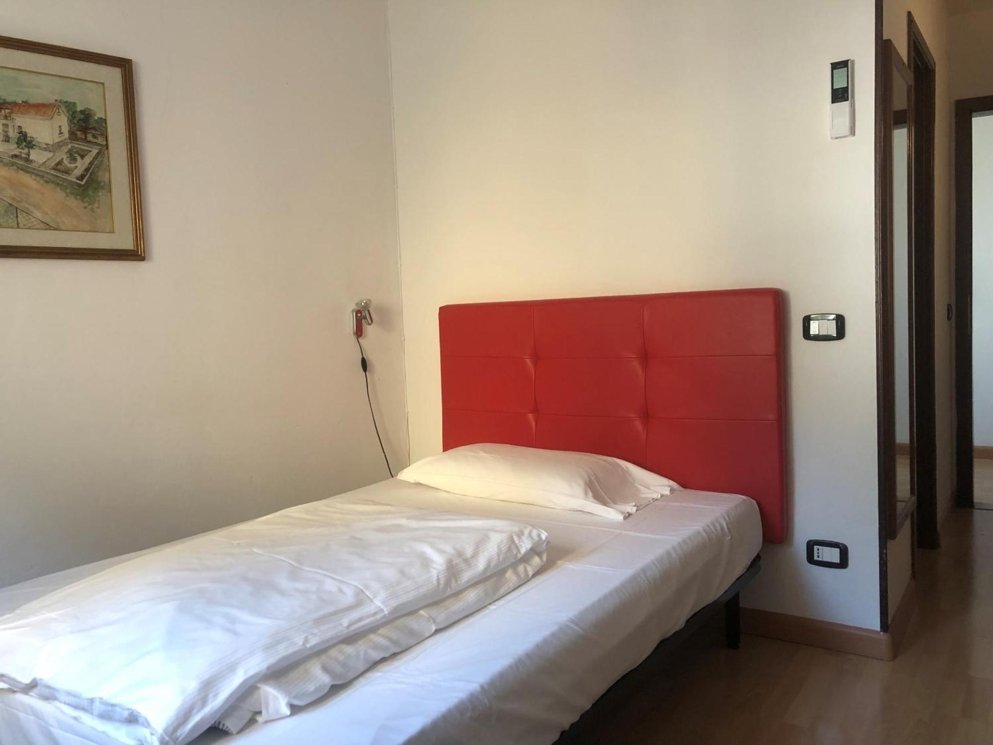 Hotel Sole Holiday Арко Екстериор снимка
